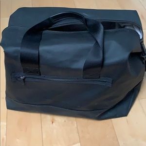 Lululemon Athletica travel bag black